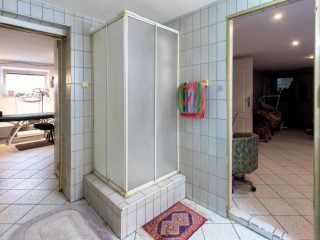 Eladó 479 m²-escsaládi ház XV. Kerület (Rákospalota) , Rákospalotai körvasút sor: 149'900'000 Ft