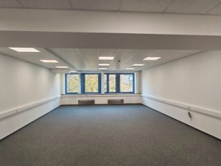 Kiadó 74 m²-esb kategóriás iroda XV. Kerület (Szilas Park) , Szentmihályi út: 236'780 Ft