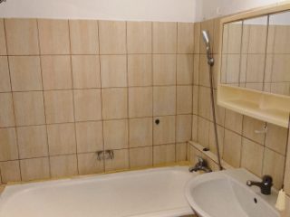 Kiadó 36 m²-estársasházi lakás XV. Kerület (Újpalota) , Késmárk utca: 180'000 Ft