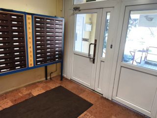 Kiadó 36 m²-estársasházi lakás XV. Kerület (Újpalota) , Késmárk utca: 180'000 Ft