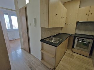 Kiadó 35 m²-estársasházi lakás XV. Kerület (Újpalota) , Nyírpalota út: 190'000 Ft