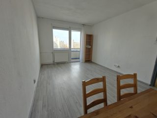 Kiadó 35 m²-estársasházi lakás XV. Kerület (Újpalota) , Nyírpalota út: 190'000 Ft