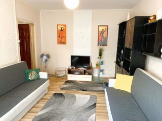 Eladó 35 m²-estársasházi lakás XV. Kerület (Újpalota) , Nyírpalota utca: 52'000'000 Ft