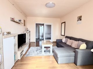 Eladó 70 m²-estársasházi lakás XV. Kerület (Újpalota) , Páskomliget utca: 81'000'000 Ft