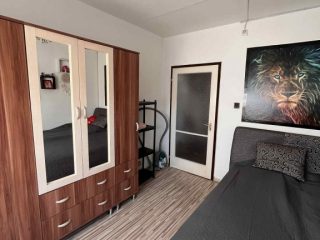 Eladó 47 m²-estársasházi lakás XV. Kerület (Újpalota) , Zsókavár utca: 59'500'000 Ft