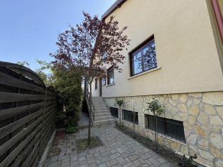 Eladó 272 m²-esikerház XVI. Kerület (Árpádföld) , Árpádföld: 144'900'000 Ft