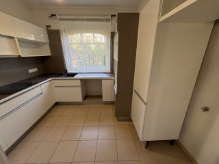 Eladó 272 m²-esikerház XVI. Kerület (Árpádföld) , Árpádföld: 144'900'000 Ft