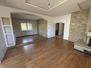 Eladó 272 m²-esikerház XVI. Kerület (Árpádföld) , Árpádföld: 144'900'000 Ft