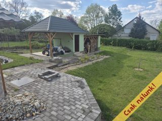 Eladó 63 m²-escsaládi ház XVI. Kerület (Árpádföld) , Árpádföld csendes utcájában: 105'000'000 Ft