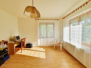 Eladó 95 m²-escsaládi ház XVI. Kerület (Árpádföld) , Árpádföld kedvelt részén: 110'000'000 Ft