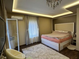 Eladó 138 m²-essorház XVI. Kerület (Árpádföld) , ÁrpádföldÖn lévő út: 175'800'000 Ft