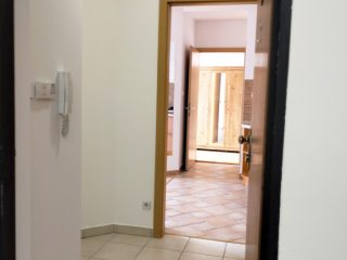 Eladó 46 m²-estársasházi lakás XVI. Kerület (Árpádföld) , Malomdomb Lakópark: 79'000'000 Ft