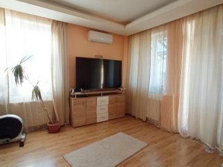 Eladó 150 m²-esikerház XVI. Kerület (Árpádföld) , Szlovák út: 169'000'000 Ft