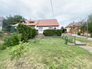 Eladó 120 m²-esikerház XVI. Kerület (Cinkota) , Szakoly utca: 139'000'000 Ft