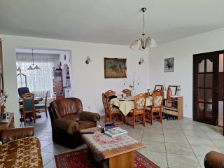 Eladó 229 m²-escsaládi ház XVI. Kerület (Cinkota) , Vidámvásár utca környéke: 229'000'000 Ft