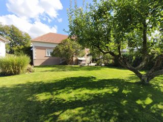 Eladó 140 m²-escsaládi ház XVI. Kerület (Mátyásföld) , Mátyásföld-Petőfikert utca: 232'900'000 Ft