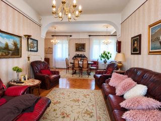 Eladó 140 m²-escsaládi ház XVI. Kerület (Mátyásföld) , Mátyásföld-Petőfikert utca: 232'900'000 Ft