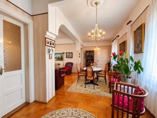 Eladó 140 m²-escsaládi ház XVI. Kerület (Mátyásföld) , Mátyásföld-Petőfikert utca: 232'900'000 Ft