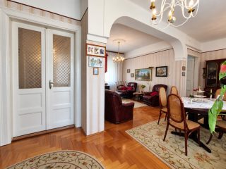 Eladó 140 m²-escsaládi ház XVI. Kerület (Mátyásföld) , Mátyásföld-Petőfikert utca: 232'900'000 Ft