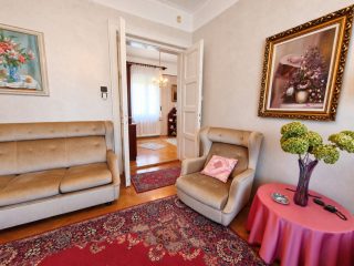 Eladó 140 m²-escsaládi ház XVI. Kerület (Mátyásföld) , Mátyásföld-Petőfikert utca: 232'900'000 Ft