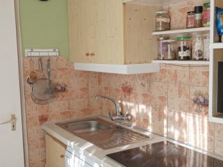 Eladó 35 m²-escsaládi ház XVI. Kerület (Mátyásföld) , Pilóta utca: 79'900'000 Ft