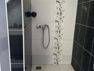 Eladó 140 m²-esikerház XVI. Kerület (Mátyásföld) , Újmátyásföld: 124'900'000 Ft