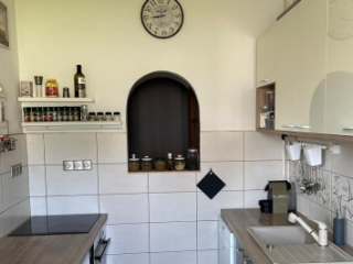 Eladó 140 m²-esikerház XVI. Kerület (Mátyásföld) , Újmátyásföld: 124'900'000 Ft