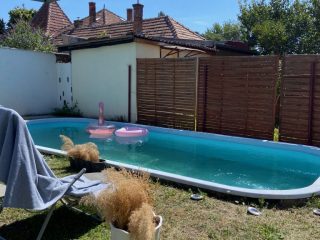 Eladó 140 m²-esikerház XVI. Kerület (Mátyásföld) , Újmátyásföld: 124'900'000 Ft