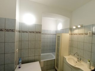 Kiadó 59 m²-estársasházi lakás XVI. Kerület (Mátyásföld) , Újszász utca: 230'000 Ft