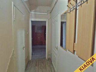 Kiadó 51 m²-estársasházi lakás XVI. Kerület (Mátyásföld) , Újszász utca: 220'000 Ft