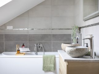 Eladó 212 m²-escsaládi ház XVI. Kerület (Mátyásföld) , Újszász utca közeli utca: 237'000'000 Ft