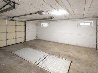 Eladó 212 m²-escsaládi ház XVI. Kerület (Mátyásföld) , Újszász utca közeli utca: 237'000'000 Ft