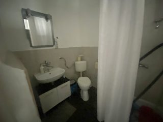 Eladó 350 m²-esüzlethelyiség utcai bejárattal XVI. Kerület (Mátyásföld) , Veres Péter út: 155'000'000 Ft