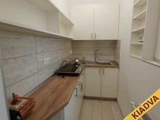 Kiadó 40 m²-esházrész XVI. Kerület (Rákosszentmihály) , Attila utca: 180'000 Ft