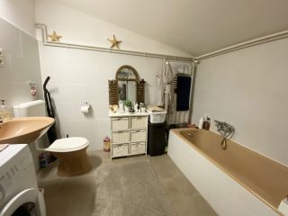 Eladó 134 m²-escsaládi ház XVI. Kerület (Rákosszentmihály) , Csömöri út: 94'990'000 Ft