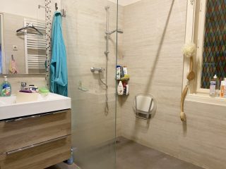 Eladó 134 m²-escsaládi ház XVI. Kerület (Rákosszentmihály) , Csömöri út: 94'990'000 Ft