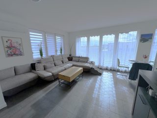 Eladó 89 m²-estársasházi lakás XVI. Kerület (Rákosszentmihály) , János utca: 163'000'000 Ft