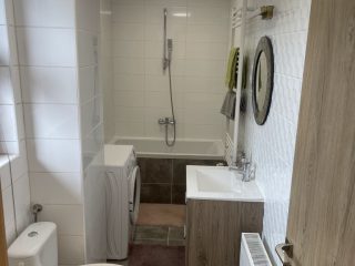 Kiadó 50 m²-estársasházi lakás XVI. Kerület (Rákosszentmihály) , József utca: 260'000 Ft