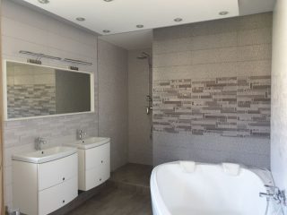 Eladó 233 m²-escsaládi ház XVI. Kerület (Rákosszentmihály) , Kisszentmihály: 262'000'000 Ft