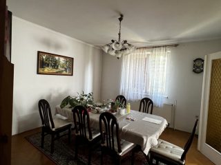 Eladó 270 m²-escsaládi ház XVI. Kerület (Rákosszentmihály) , Rákóczi út: 190'000'000 Ft
