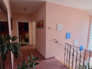 Eladó 200 m²-escsaládi ház XVI. Kerület (Rákosszentmihály) , Rákosszentmihály utca: 199'900'000 Ft