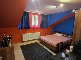 Eladó 200 m²-escsaládi ház XVI. Kerület (Rákosszentmihály) , Rákosszentmihály utca: 199'900'000 Ft