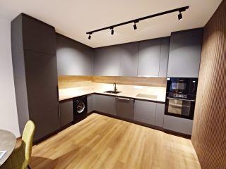 Eladó 55 m²-estársasházi lakás XVI. Kerület (Rákosszentmihály) , Zöldmező Lakópark, Újszerű, Nyitra utca: 85'000'000 Ft