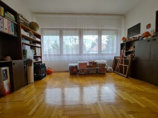 Eladó 107 m²-esházrész XVI. Kerület (Sashalom) , Batsányi János utca: 135'000'000 Ft