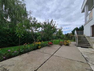 Eladó 96 m²-esházrész XVI. Kerület (Sashalom) , Batsányi János utca: 143'000'000 Ft