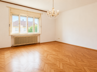 Eladó 244 m²-escsaládi ház XVI. Kerület (Sashalom) , Sashalom: 124'800'000 Ft