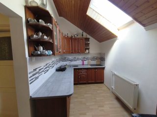 Eladó 336 m²-escsaládi ház XVI. Kerület (Sashalom) , Sashalom: 350'000'000 Ft