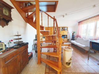 Eladó 186 m²-escsaládi ház XVI. Kerület (Sashalom) , Sashalom: 164'900'000 Ft