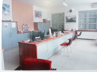 Eladó 1980 m²-esegyéb vendéglátó egység XVI. Kerület (Sashalom) , Veress Péter út közeli utca: 3'120'000 EUR