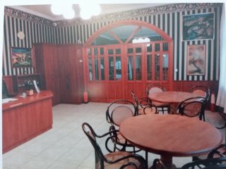 Eladó 1980 m²-esegyéb vendéglátó egység XVI. Kerület (Sashalom) , Veress Péter út közeli utca: 3'120'000 EUR